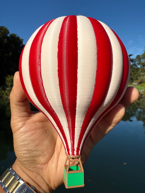 Miniature Wizard of Oz Color HO Scale 1/87 Hot Air Balloon for WICKED Model Train or Dollhouse Layouts