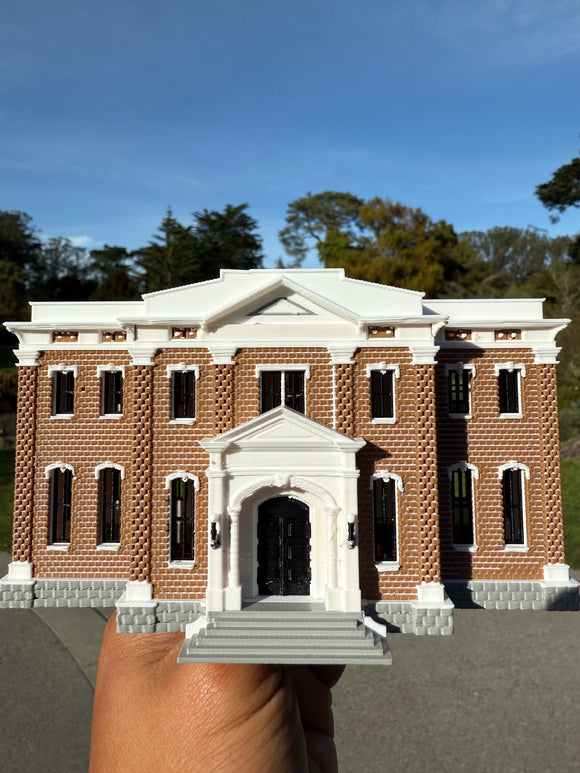 Small Miniature COLOR N-Scale Stars Hollow High School Civic Building Assembled