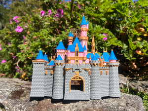 COLOR Miniature Neuschwanstein Sleeping Castle Miniature #40 White N-Scale Fantasy Theme Beauty!