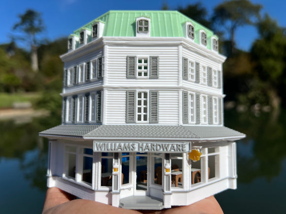 Small COLOR Miniature N-Scale Stars Hollow Luke’s Diner Williams Hardware Store Victorian Built Assembled