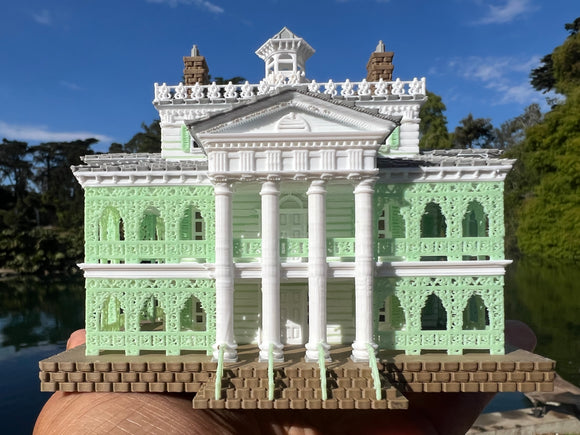 COLOR Small Shipley Haunted Mansion New Orleans Style Southern by GoldRushBay N Scale 1:160